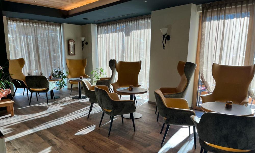 Flora Alpina Hotel 3*